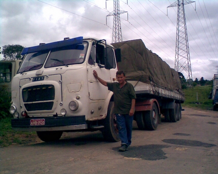 FIAT 79 - União da Vitória - Proprietário Sereno - Carga de papel para Miguel Forte